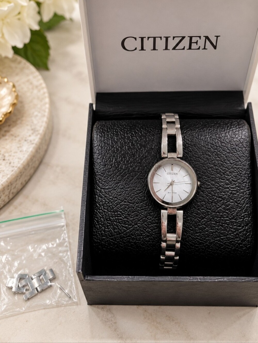 Citizen Eco-Drive Ladies Mother-of-Pearl Watch ✨⌚